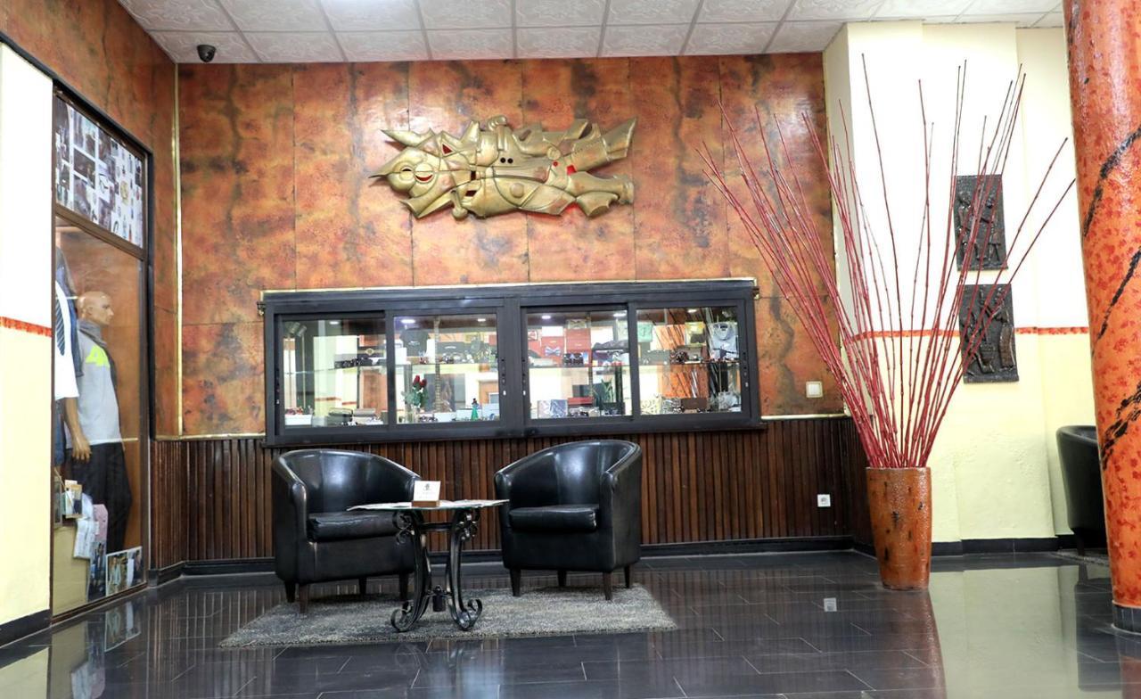 Park Hotel Lubumbashi Zewnętrze zdjęcie