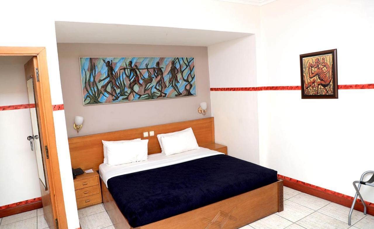 Park Hotel Lubumbashi Zewnętrze zdjęcie