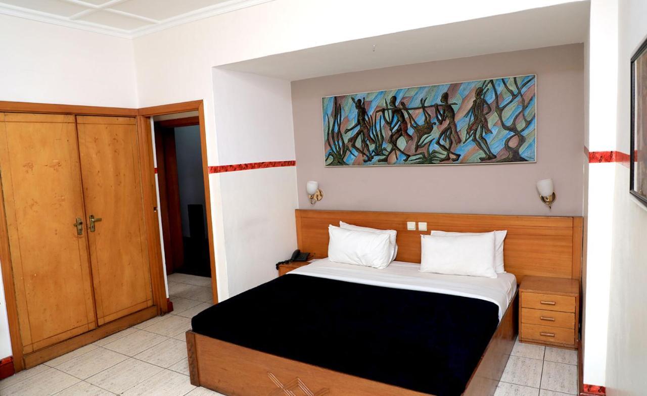 Park Hotel Lubumbashi Zewnętrze zdjęcie
