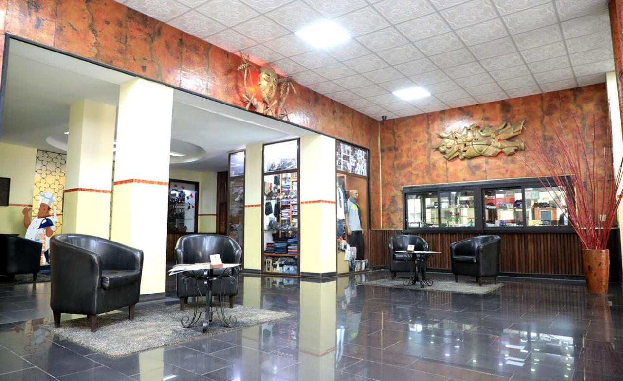 Park Hotel Lubumbashi Zewnętrze zdjęcie