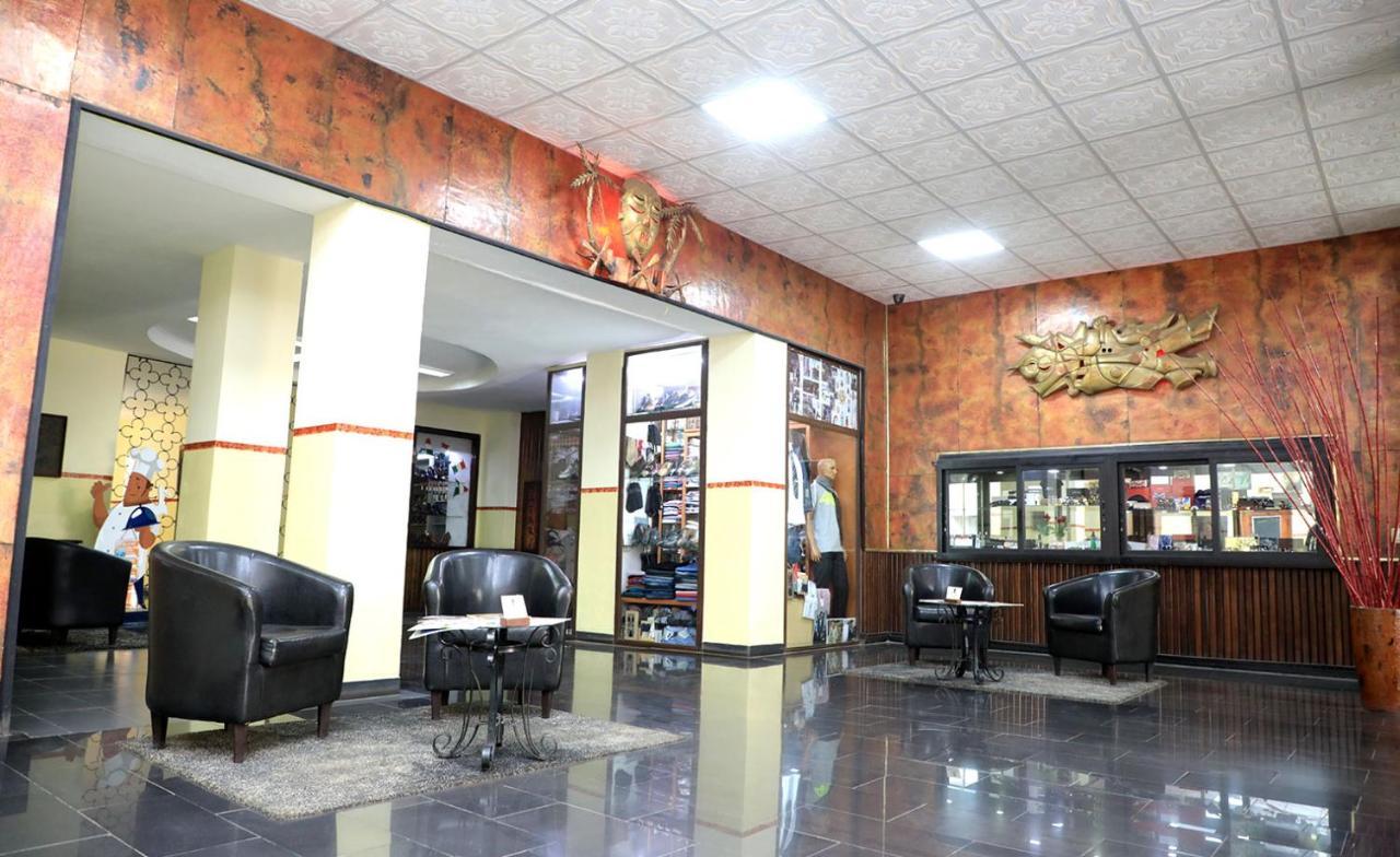 Park Hotel Lubumbashi Zewnętrze zdjęcie