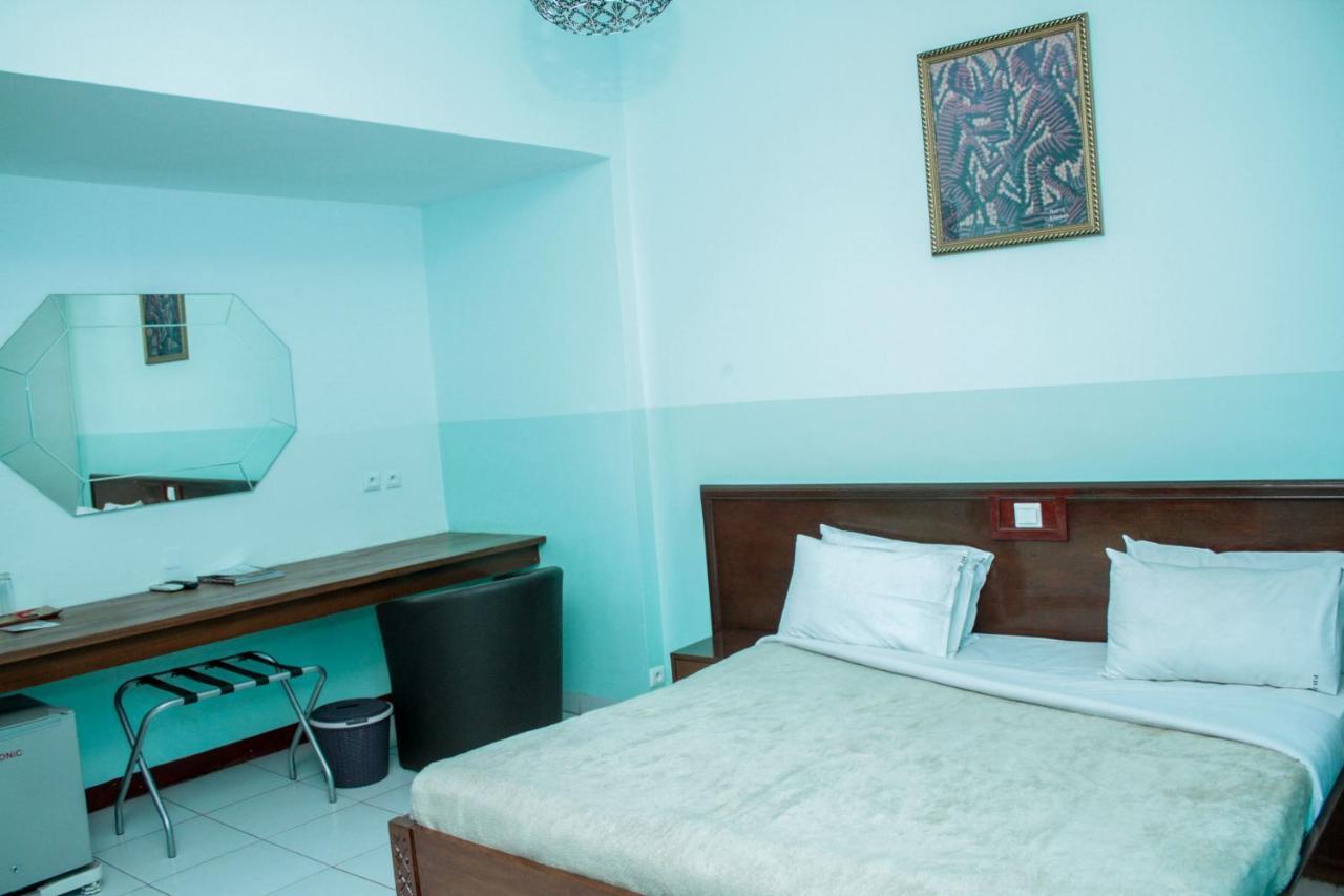 Park Hotel Lubumbashi Zewnętrze zdjęcie