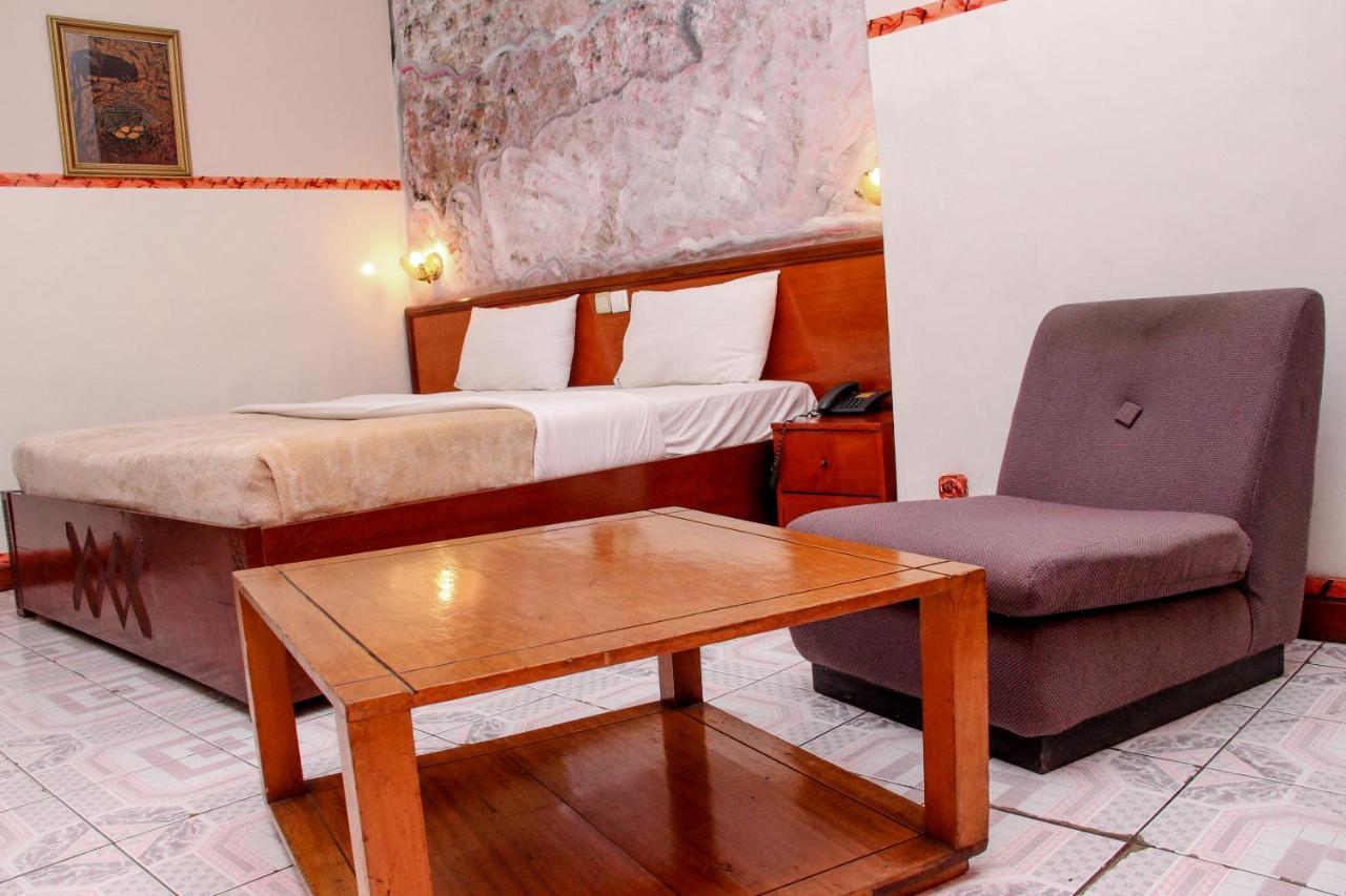Park Hotel Lubumbashi Zewnętrze zdjęcie