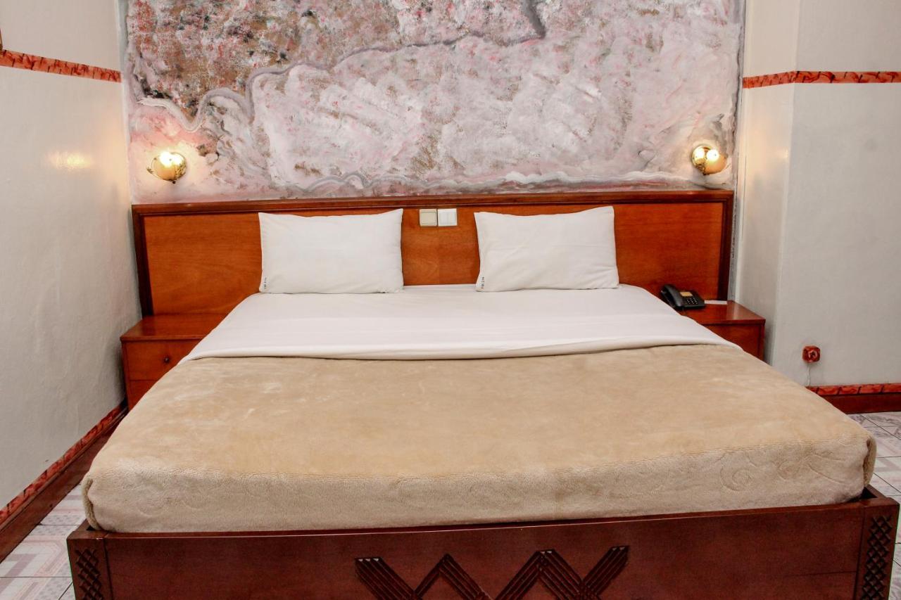 Park Hotel Lubumbashi Zewnętrze zdjęcie