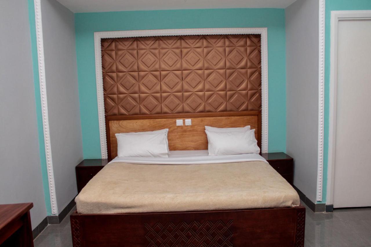 Park Hotel Lubumbashi Zewnętrze zdjęcie